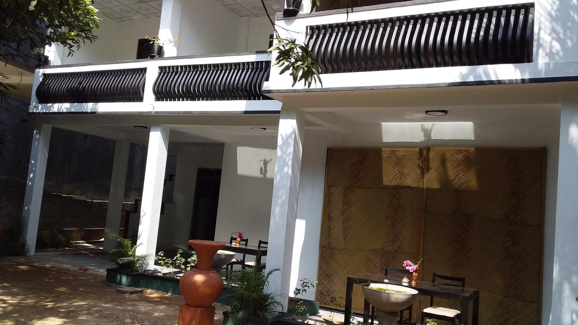 Sanjeehome & Lanka Ayurveda, Bentota Exterior photo