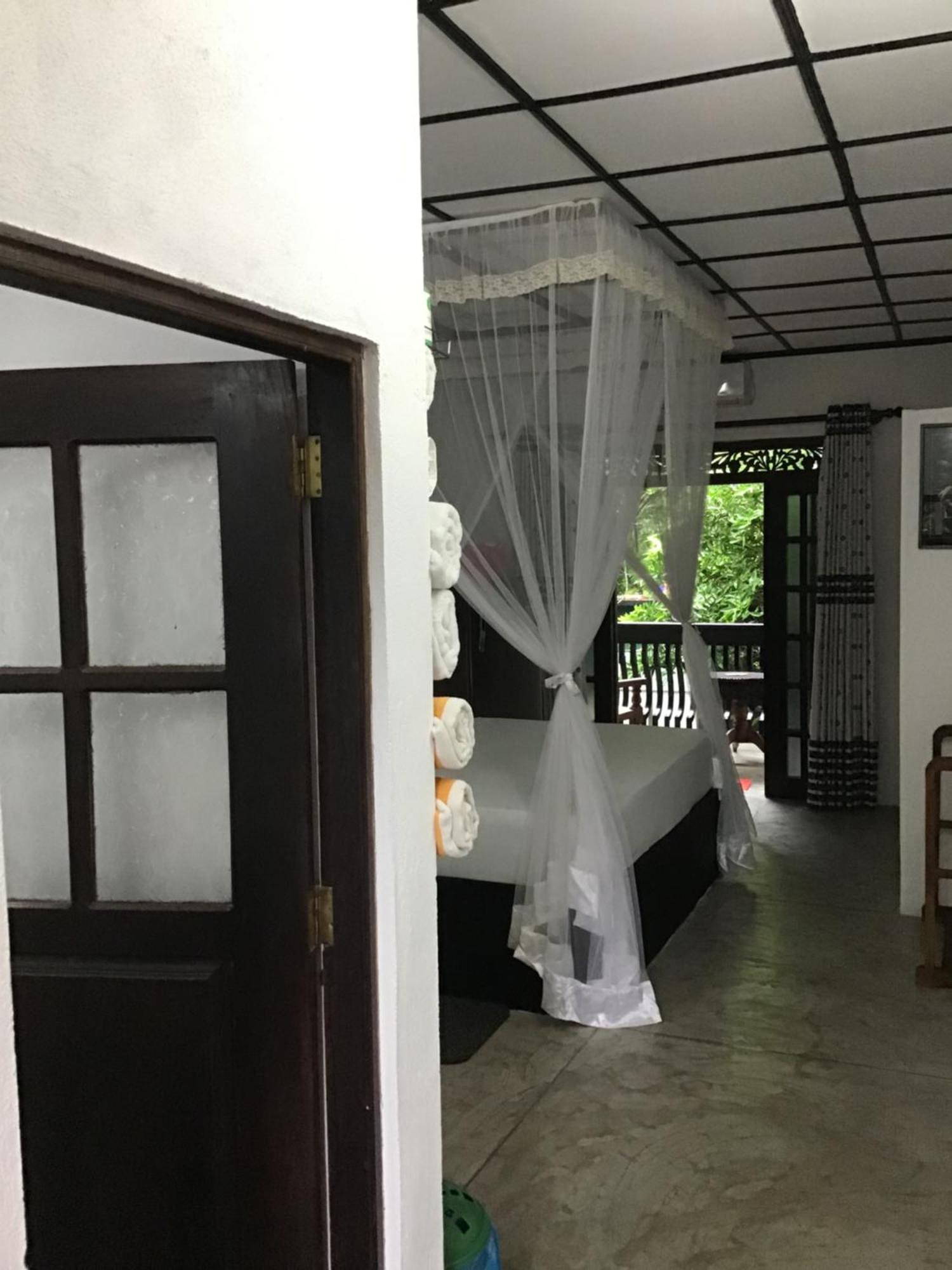 Sanjeehome & Lanka Ayurveda, Bentota Exterior photo